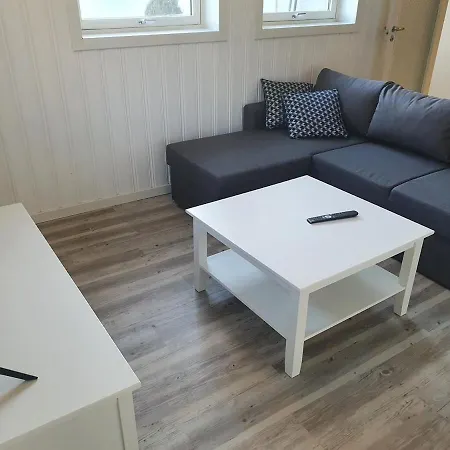 Apartment 2-bedroom, Walking Distance To The Center *